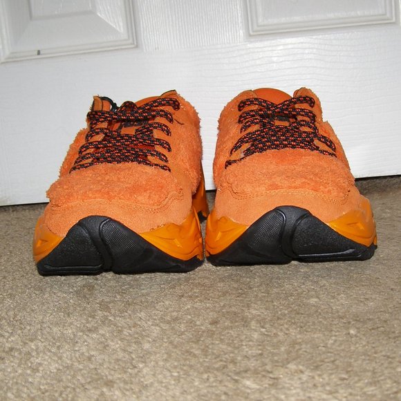 NEW! size 8.5/39 JUST CAVALLI Ladies Orange Fuzzy sneakers - Picture 4 of 15